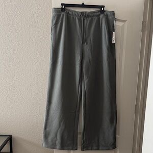 Buffbunny XL tall NWT Frosted Sage Lounge SweatPants